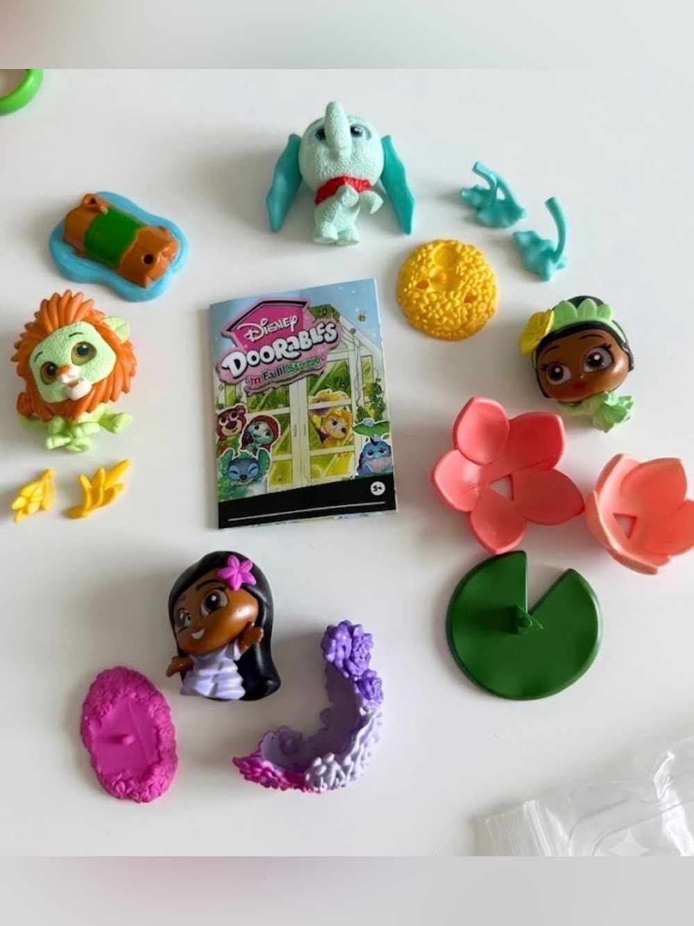 ✨ Disney Doorables In Full Bloom Simba Dumbo Tiana Princess Isabela Madrigal ✨